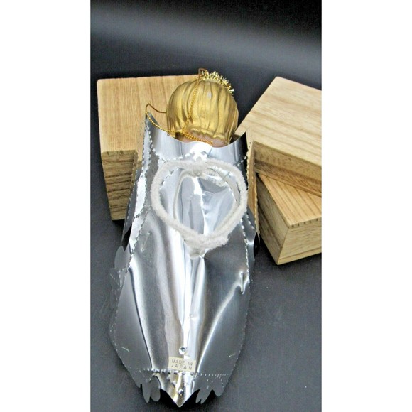 Vintage Angel Christmas Ornament Silver Foil Wings Hand Painted Made In Japan - Picture 4 of 6